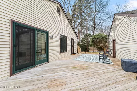 Exterior - 1 Dominion Dr, Jackson, NJ 08527 photo 5 of 10
