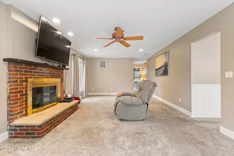 Living - 1 Dominion Dr, Jackson, NJ 08527 photo 3 of 3