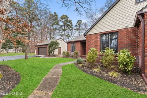 Exterior - 1 Dominion Dr, Jackson, NJ 08527 photo 4 of 10