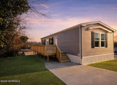 1820 State Route 35 # 16, Wall, NJ 07719