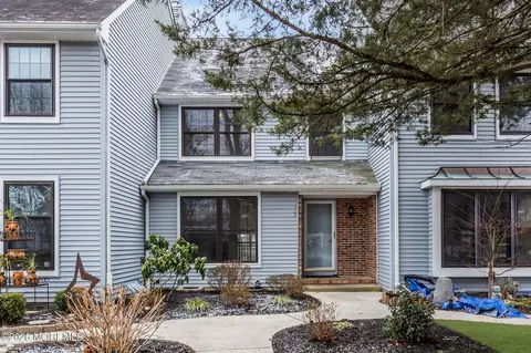 202 Bent Trl, Toms River, NJ 08753