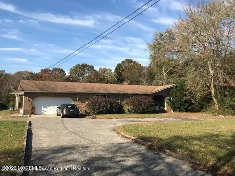 1766 New Hampshire Ave, Toms River, NJ 08755