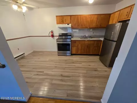 106 Hope Rd #C, Whiting, NJ 08759