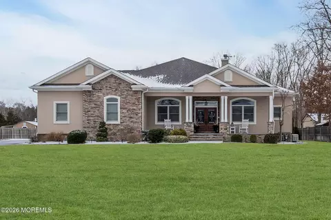 224 Grawtown Rd, Jackson, NJ 08527