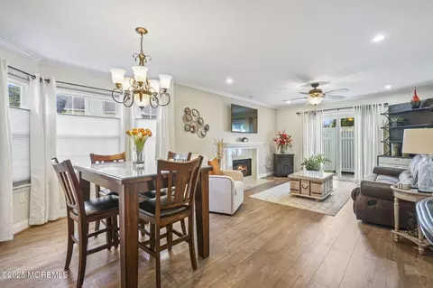 126 Mill E #84, Hightstown, NJ 08520