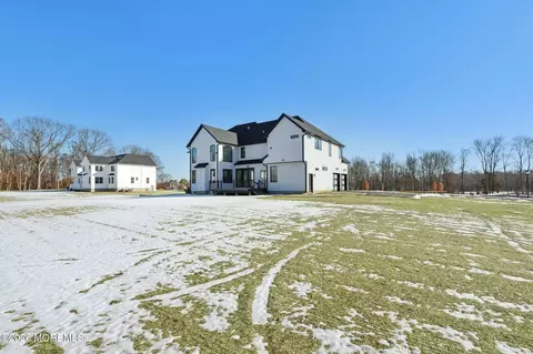 Exterior - 8 Hague Rd, Freehold, NJ 07728 photo 7 of 9