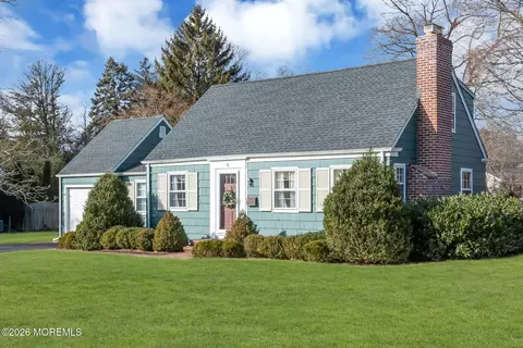 9 Carlile Ter, Little Silver, NJ 07739