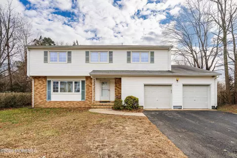 1474 14th St, Lakewood, NJ 08701