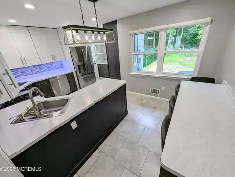Kitchen - 5 Albany Ave, Jackson, NJ 08527 photo 1 of 3