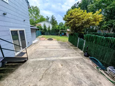 Exterior - 5 Albany Ave, Jackson, NJ 08527 photo 2 of 4