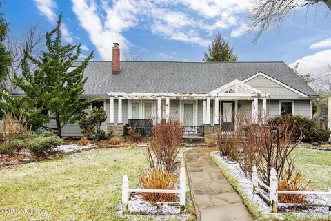 111 Cold Indian Springs Rd, Ocean, NJ 07712