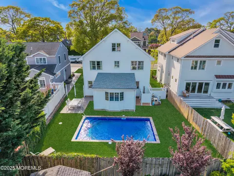 312 Woodland Rd, Point Pleasant Beach, NJ 08742