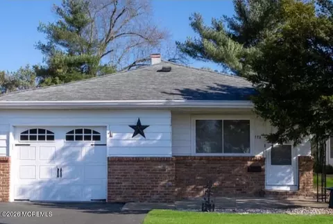 176 Charlotteville Dr S, Toms River, NJ 08757