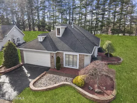 99 Caldwell Ter, Marlboro, NJ 07746