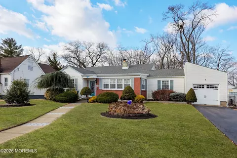 104 Therese Ave, Keyport, NJ 07735