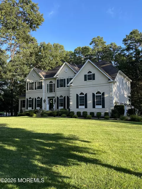 1 Prince Ct, Jackson, NJ 08527