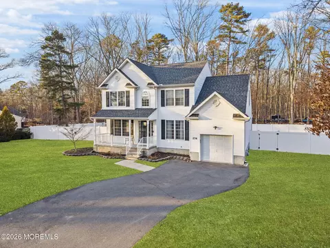 276 Andrews Rd, Jackson, NJ 08527