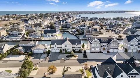 311 Brigantine Ln, Mantoloking, NJ 08738