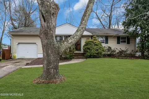 16 Phoebe Dr, Neptune City, NJ 07753
