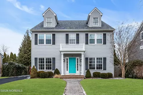 38 Gertrude Pl, Manasquan, NJ 08736