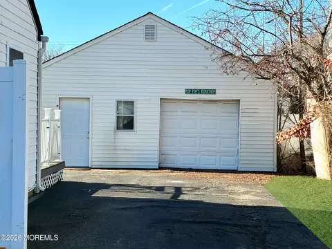 Exterior - 16 Rustic Dr, Howell, NJ 07731 photo 3 of 7