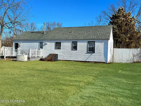 Exterior - 16 Rustic Dr, Howell, NJ 07731 photo 6 of 7