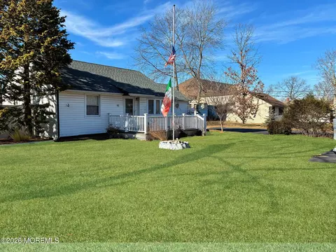 Exterior - 16 Rustic Dr, Howell, NJ 07731 photo 1 of 7