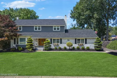 55 Valley Vale Dr, Old Bridge, NJ 08857