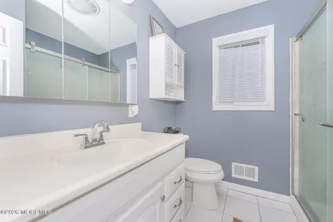 Bath - 237 Pine Tree Dr, Brick, NJ 08723 photo 1 of 1