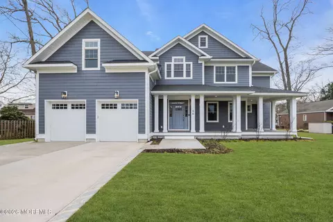 66 Shrewsbury Ave, Oceanport, NJ 07757