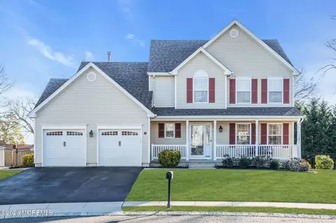 11 Lucille Ct, Little Egg Harbor, NJ 08087
