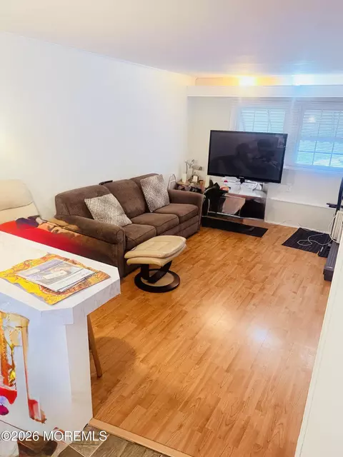 26 Dalbert St #K13, Carteret, NJ 07008