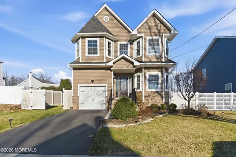 40 Bensonhurst Ave, Fords, NJ 08863