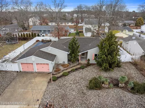 812 Chelsea St, Forked River, NJ 08731