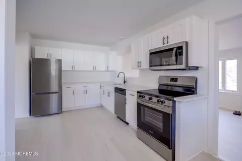 1302 Edgewood Ave, Westville, NJ 08093