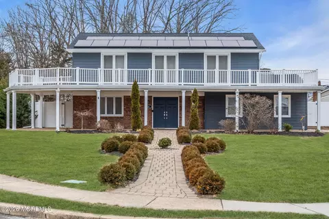 26 N Westfield Rd, Howell, NJ 07731