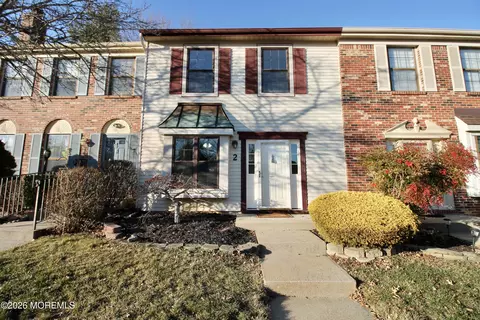 5 Claridge Ct # -2, Freehold, NJ 07728
