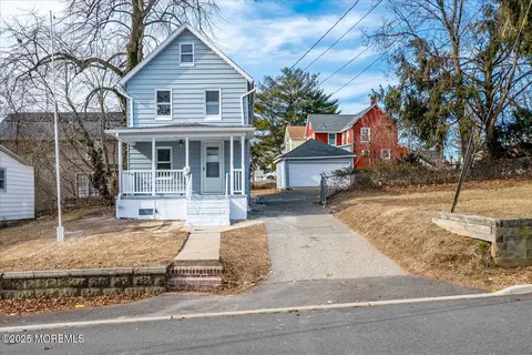31 Smullen St, Sayreville, NJ 08872