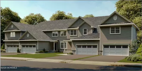 10 Remington Ct, Farmingdale, NJ 07727