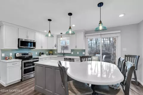 Kitchen - 13 Dunbarton Rd, Jackson, NJ 08527 photo 5 of 5