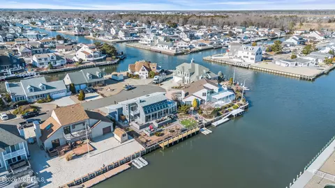 View/Area - 1208 Gannet Ct, Forked River, NJ 08731 photo 9 of 12