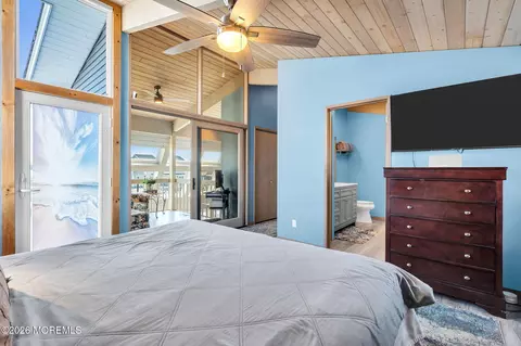 Bedroom - 1208 Gannet Ct, Forked River, NJ 08731 photo 3 of 3