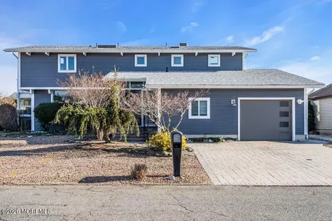 1208 Gannet Ct, Forked River, NJ 08731