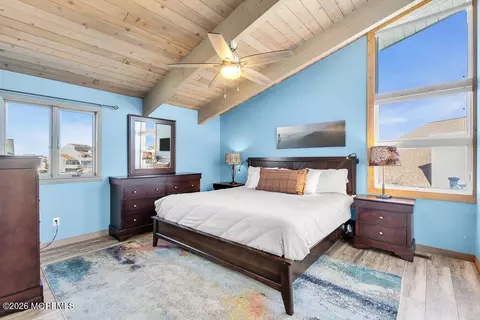 Bedroom - 1208 Gannet Ct, Forked River, NJ 08731 photo 2 of 3