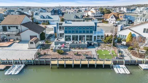 View/Area - 1208 Gannet Ct, Forked River, NJ 08731 photo 2 of 12