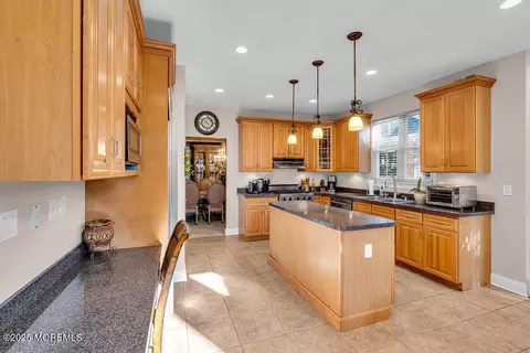 Kitchen - 24 Conor Rd, Jackson, NJ 08527 photo 2 of 7