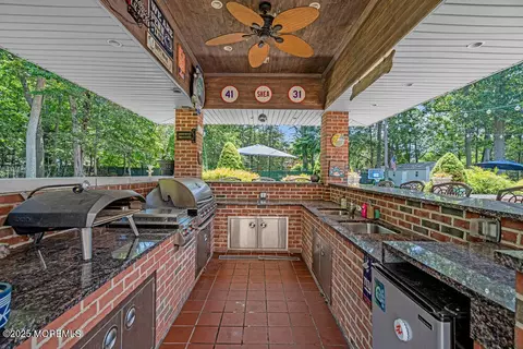 Exterior - 24 Conor Rd, Jackson, NJ 08527 photo 8 of 11