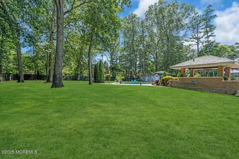 Exterior - 24 Conor Rd, Jackson, NJ 08527 photo 7 of 11