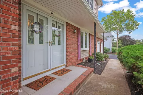 26 Krebs Rd, Plainsboro, NJ 08536 photo 5