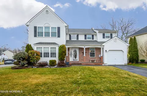 4 Cambridge Dr, Howell, NJ 07731